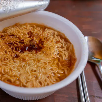 Pot Noodle Chicken & Mushroom